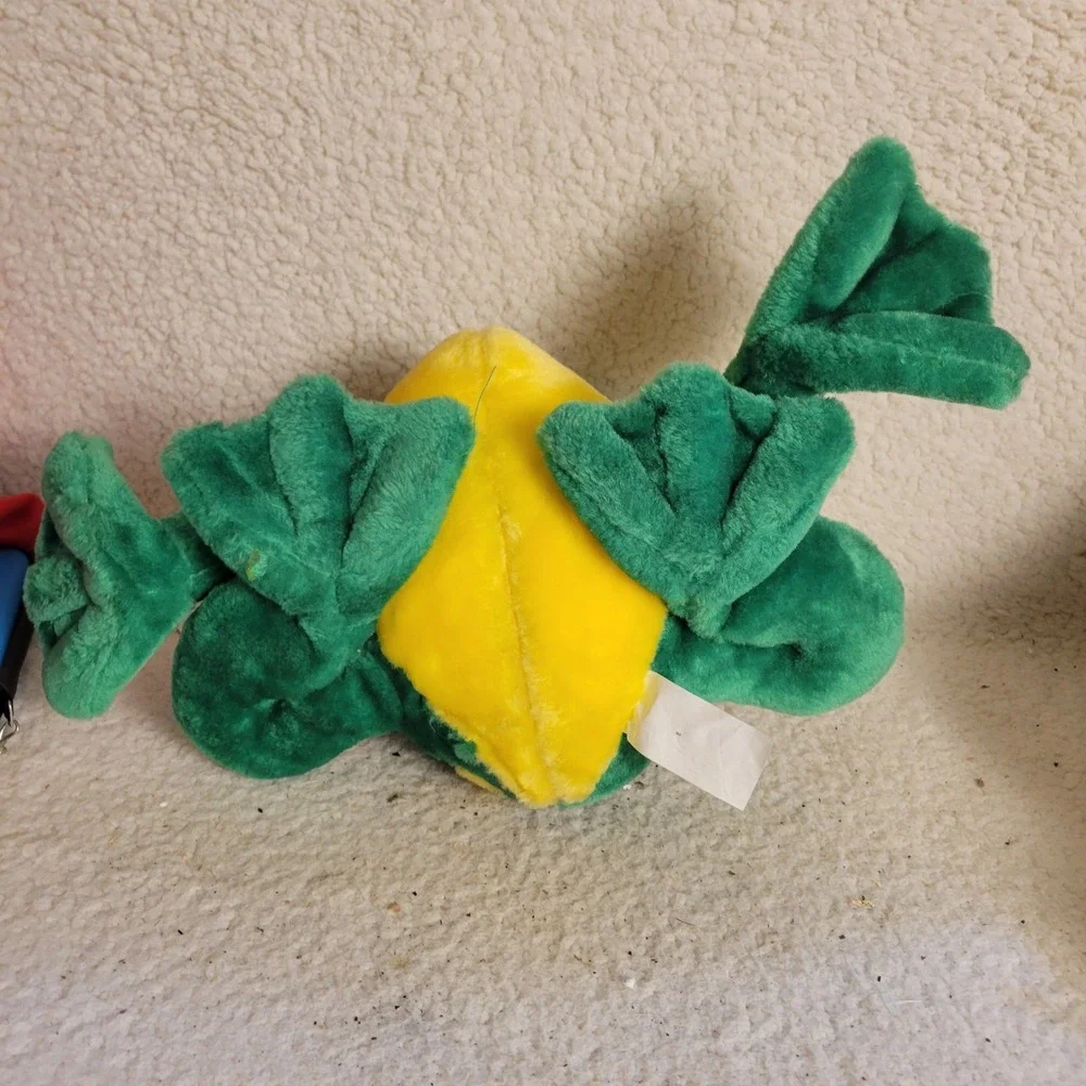Play-By-Play Grumpy Frog Plush Unisex Small Green Yellow Excellent Vintage Toad